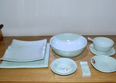 乌兰察布密胺餐具—防摔密胺餐具