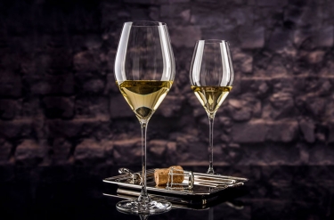 乌兰察布天鹅雷司令白葡萄酒杯